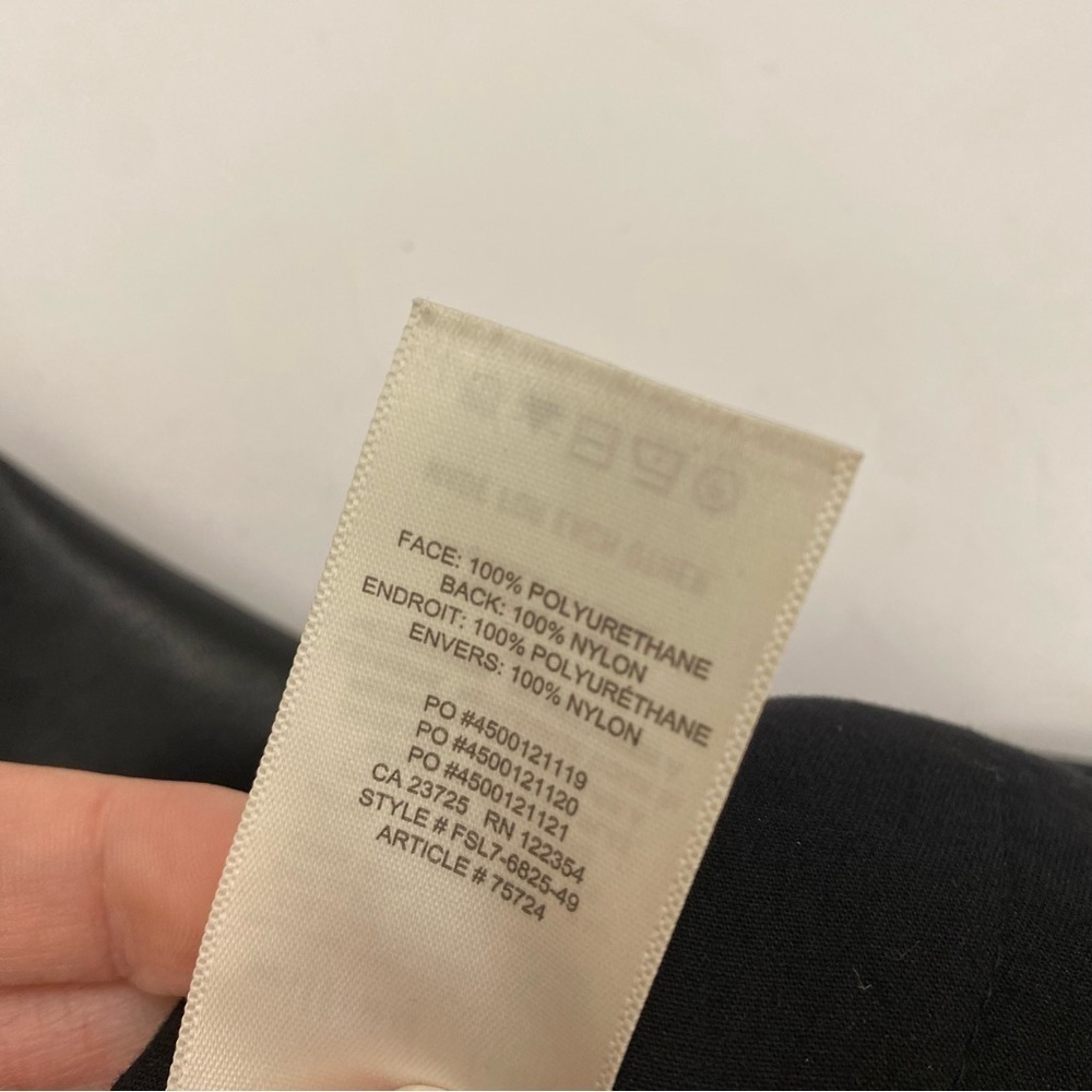 Aritzia || Wilfred Free Modern Cargo Pant Black Faux Leather 0 - Picture 9 of 12